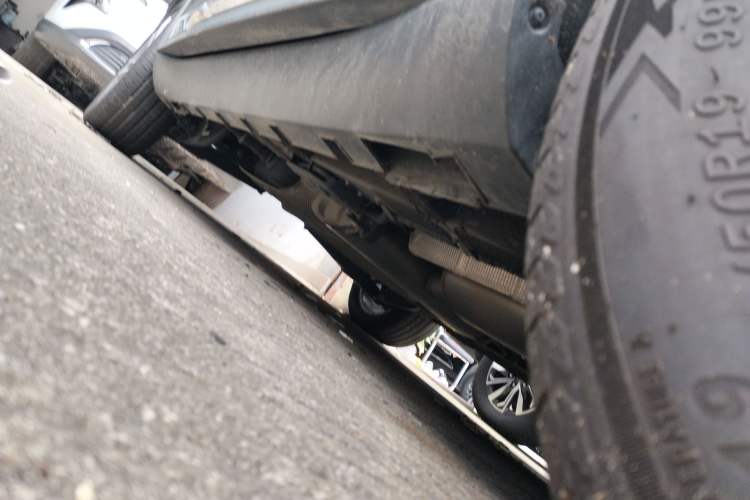 Used Geely Auto Haoyue L 2024 2.0T DCT Prestige Version
