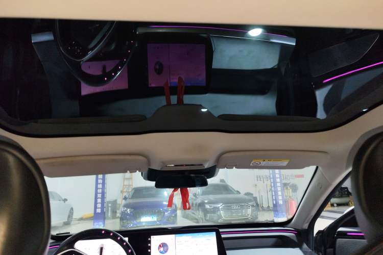 Used XPeng P7 2023 586E
