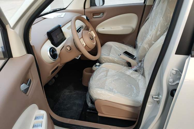 Used Wuling Hongguang MINIEV 2025 Four-Door Version Advanced Edition
