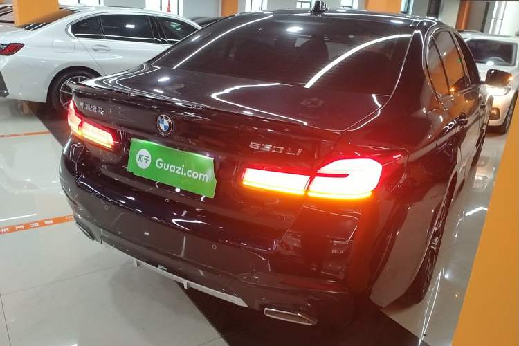 Used BMW 5 Series 2022 530Li Luxury Edition M Sport Package
