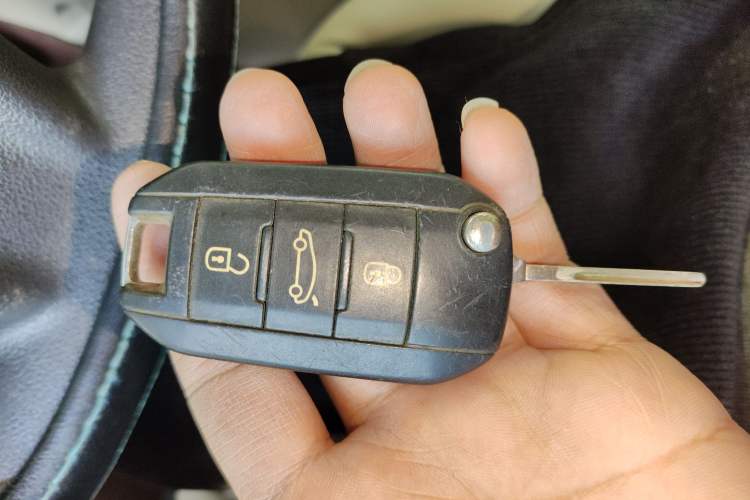 Used Citroen Elysee 2014 1.6L Manual Fashion Edition