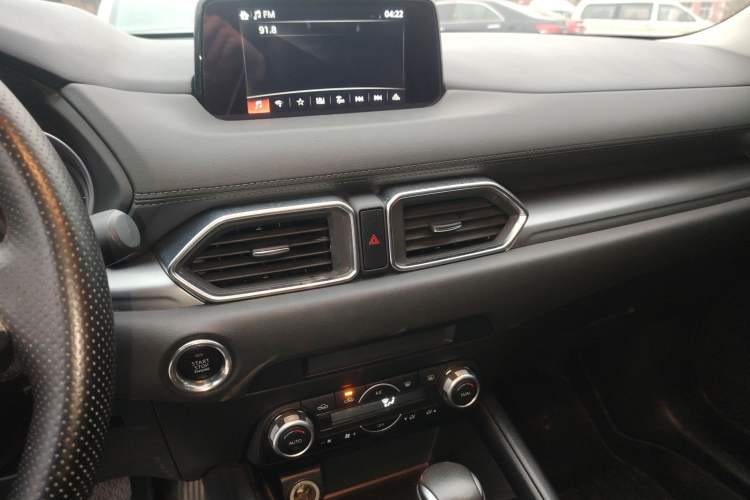 Used Mazda CX-5 2017 2.0L Automatic 2WD ZhiShang Trim China V Standard
