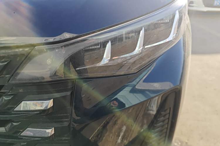 Used GAC Trumpchi M6 2023 PRO 270T DCT Luxury Edition
