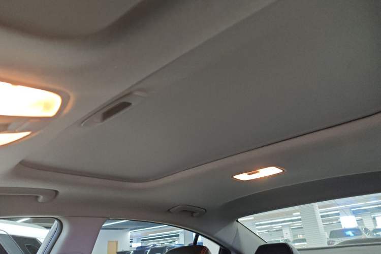 Used Hyundai Elantra 2018 1.4T Dual-Clutch Xuan Dong · Dynamic Edition