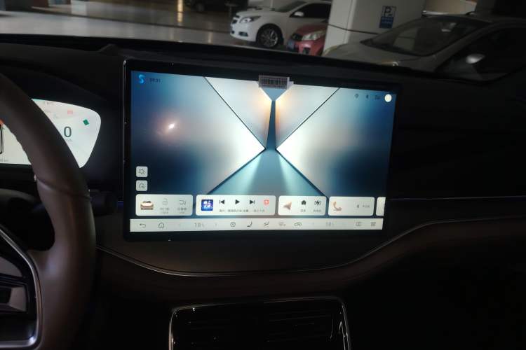 Used BYD Tang New Energy 2024 DM-i Glory Edition 112KM Flagship Model
