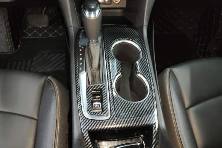 Used Chevrolet Equinox 2019 535T Automatic YuJie Edition China VI
