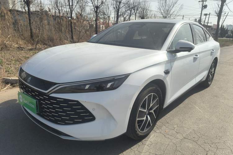 Used BYD Qin L 2025 DM-i Smart Drive 120KM Leading Model