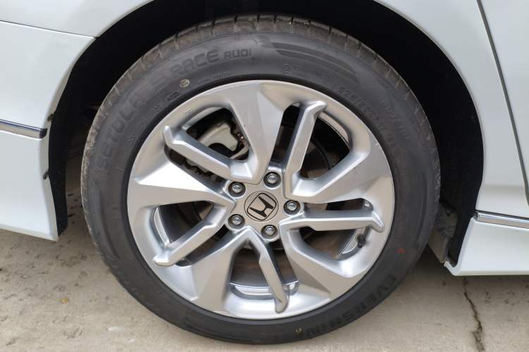 Used Honda Accord 2018 230TURBO Comfort Version National V