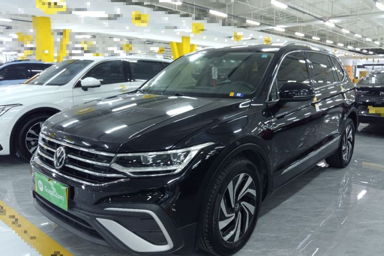 Used Volkswagen Tiguan L 2023 330TSI Automatic Two-Wheel Drive Smart Edition