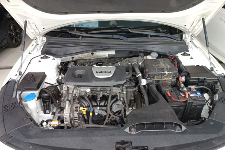 Used Kia K5 2016 1.6T Automatic LUX
