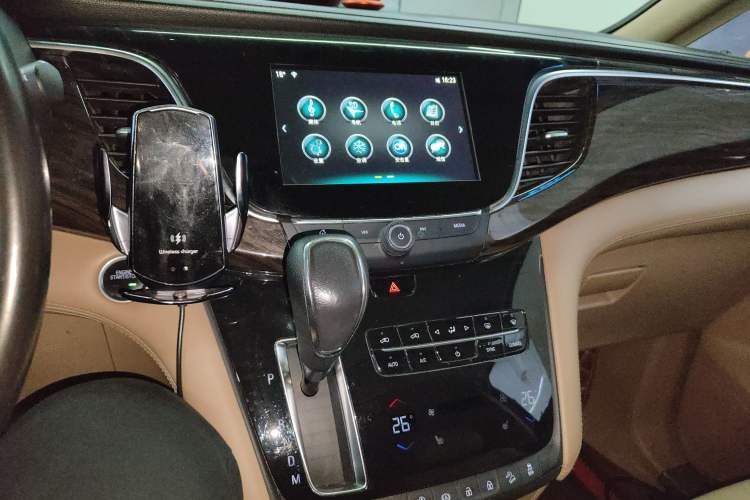 Used Buick GL8 2017 ES 28T Luxury Model China V Standard
