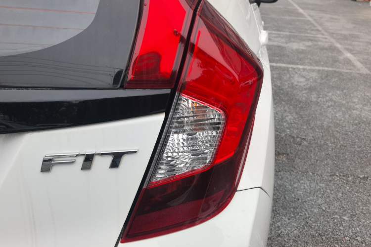 Used Honda Fit 2018 1.5L CVT Comfort Version

