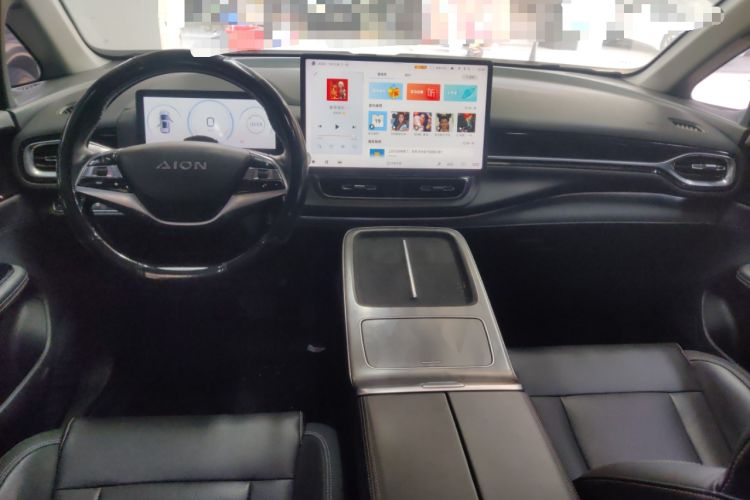 Used AION V 2024 Plus 70 Tech Edition Lithium Iron Phosphate
