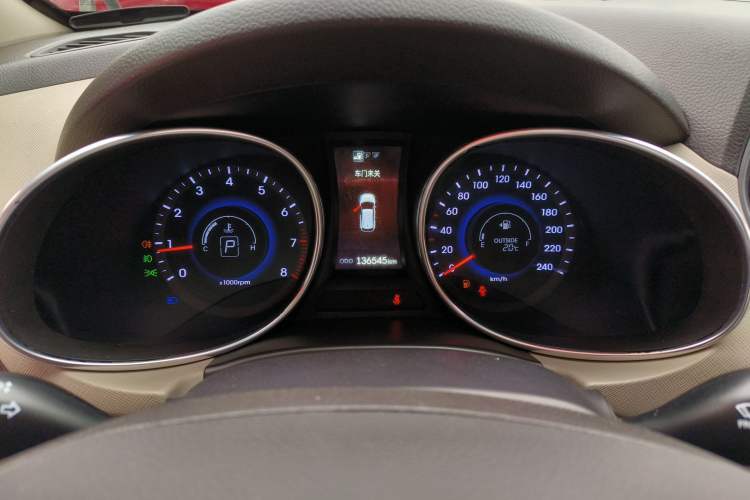 Used Hyundai Santa Fe 2013 2.0T Automatic Two-Wheel Drive Fashion Edition