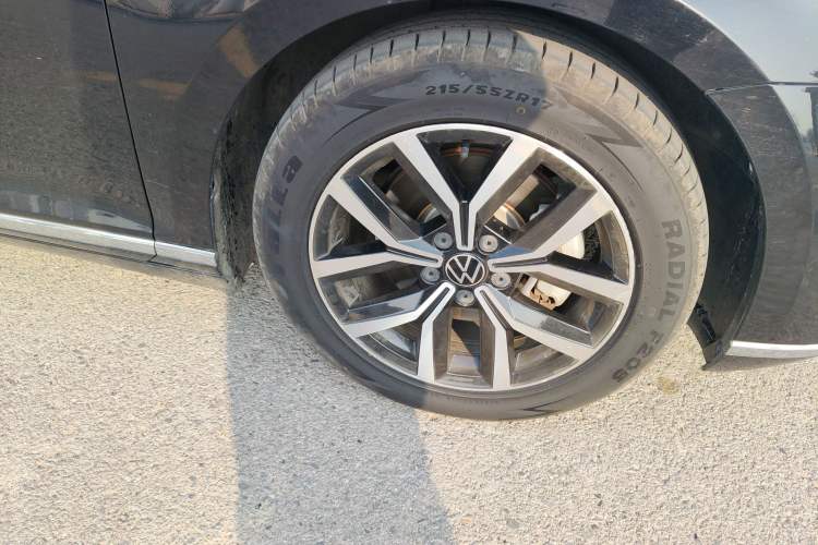 Used Volkswagen Magotan 2020 330TSI DSG Leading Model
