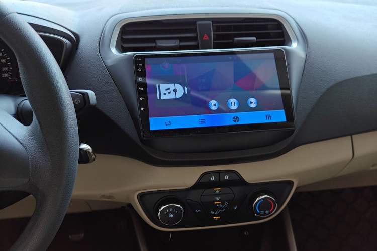 Used Ford Escort 2015 1.5L Manual Comfort Model
