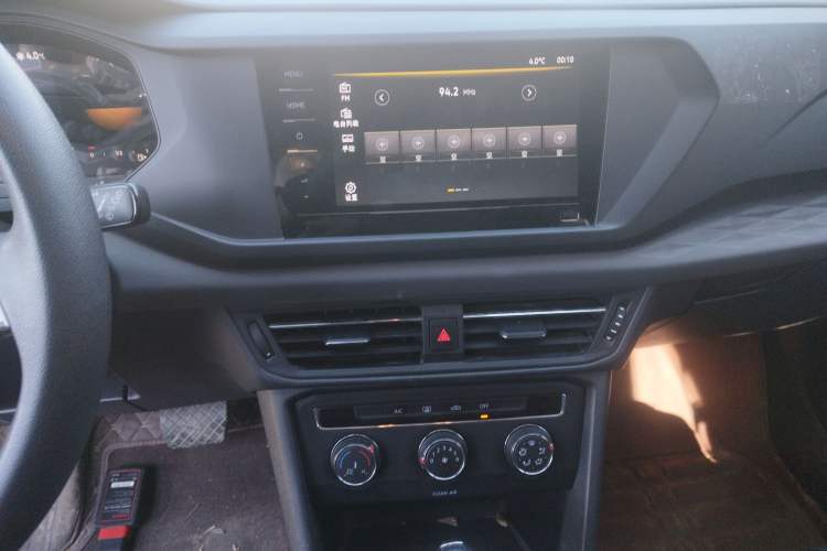 Used Volkswagen Tharu 2022 280TSI Two-Wheel Drive Trend Edition
