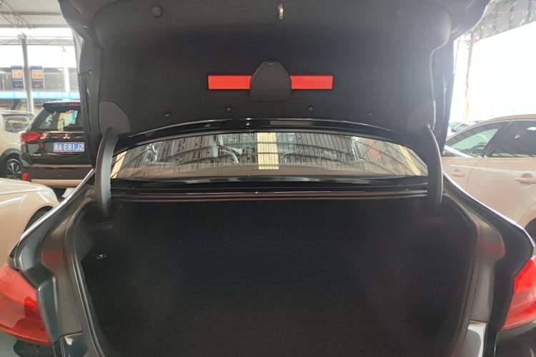 Used BMW 5 Series 2018 525Li M Sport Package
