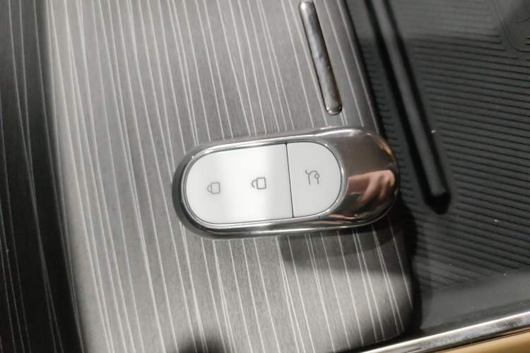 Used Leapmotor C11 2024 All-Electric 580 Luxury Edition
