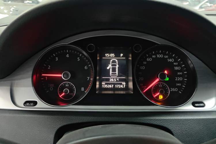 Used Volkswagen Magotan 2016 1.8TSI Smart Enjoyment Leading Model
