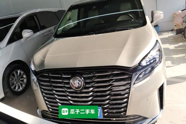 Used Buick GL8 2022 ES Landtrek 653T Flagship Model
