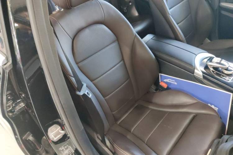 Used Mercedes-Benz GLC 2018 GLC 200 4MATIC
