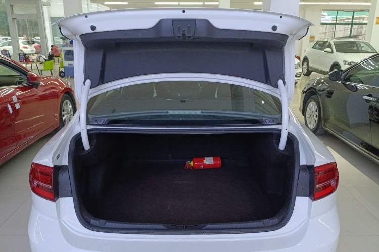 Used Volkswagen Lamando 2019 230TSI DSG Fashion Edition China V Standard
