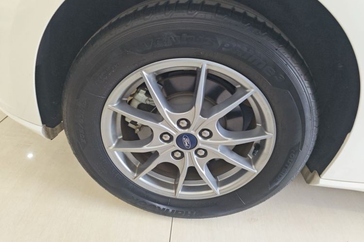 Used Ford Focus 2021 Hatchback EcoBoost 180 Automatic Titanium Edition
