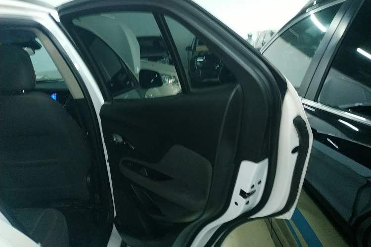 Used Buick Encore 2017 18T Automatic Two-Wheel Drive Urban Leading Model
