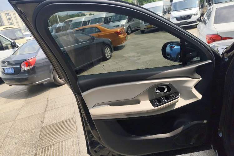 Used Nio ES8 2018 Founder Edition
