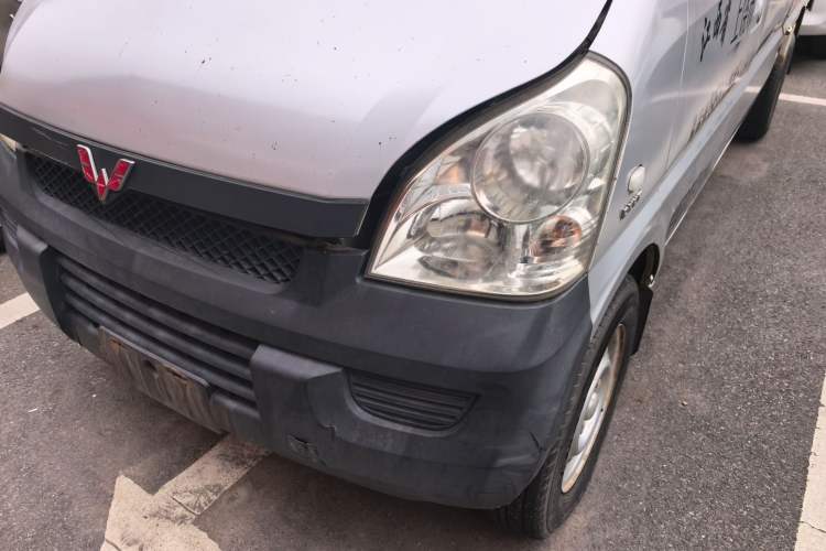 Used Wuling Rongguang Small Truck 2012 1.5L Double-Cab Basic Version L3C