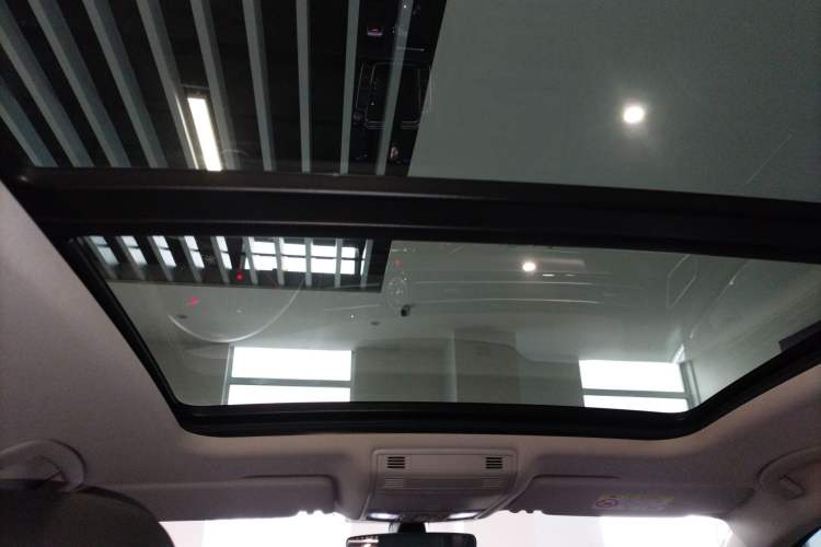 Used Volkswagen Magotan 2020 330TSI DSG Leading Model
