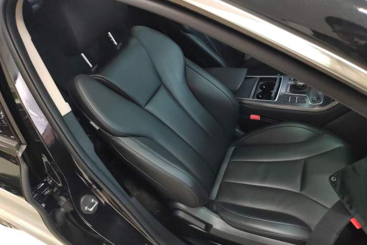 Used Hongqi H5 2020 1.5T DCT Flagship Edition
