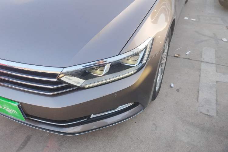 Used Volkswagen Magotan 2018 Facelift 330TSI DSG Luxury Model
