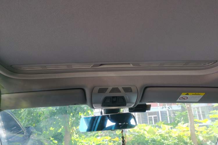 Used BMW 3 Series 2017 320Li Fashion Model
