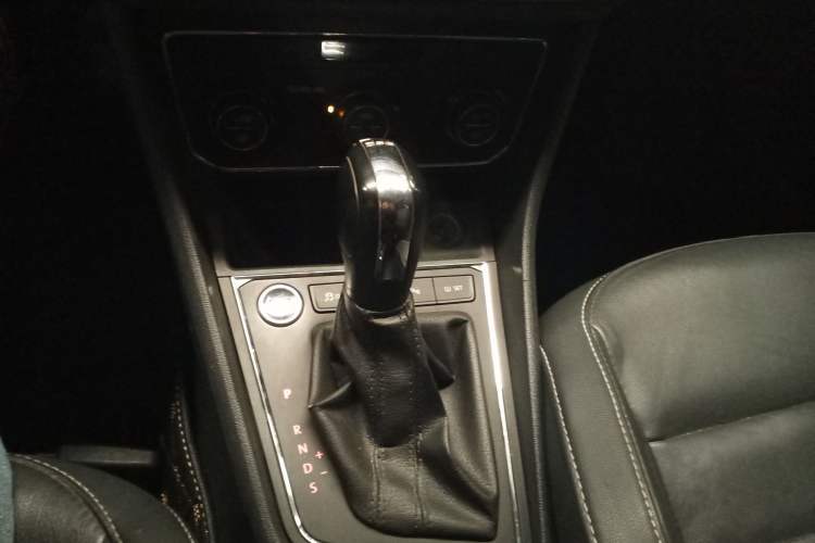 Used Volkswagen Lavida 2017 230TSI DSG Comfort Edition
