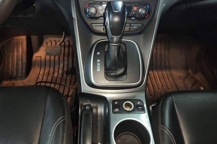 Used Ford Kuga 2015 2.0L GTDi Four-Wheel Drive Elite Model