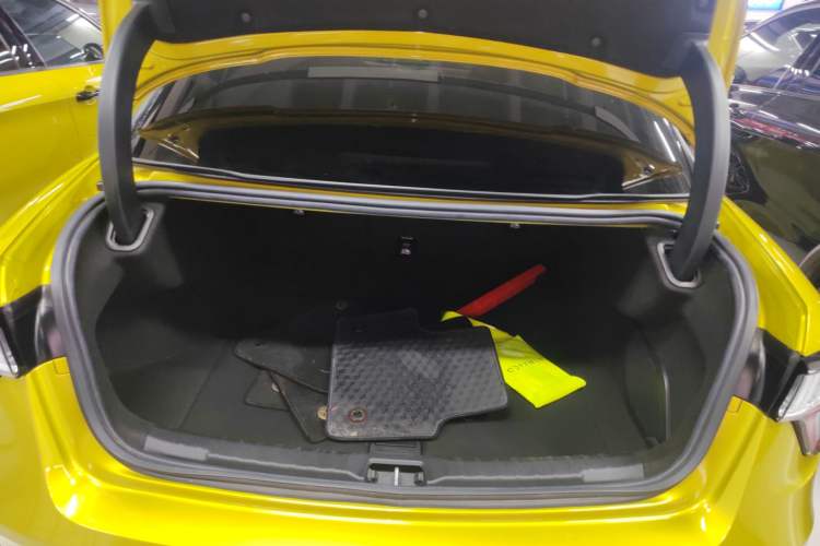 Used Lynk & Co 03 2022 03+ 2.0TD Automatic Wind-Chasing Edition
