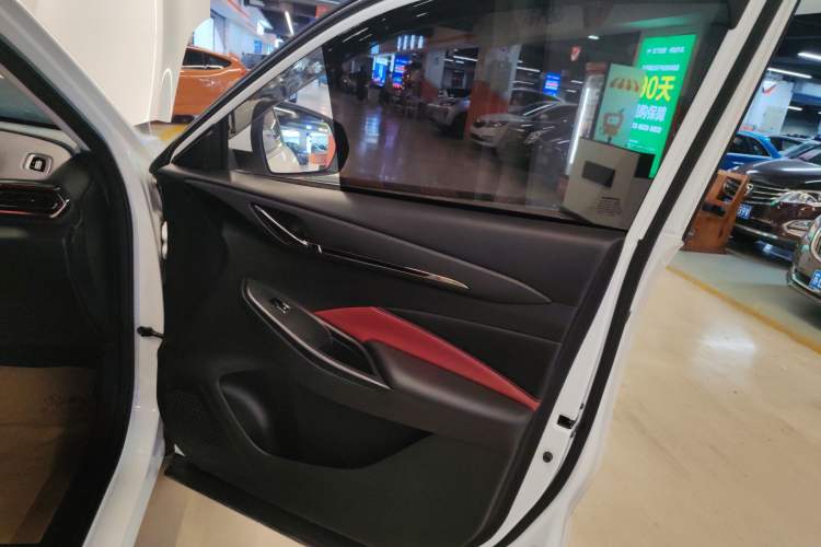 Used Oshan X5 2021 Revised Version 1.5T DCT Luxury Edition