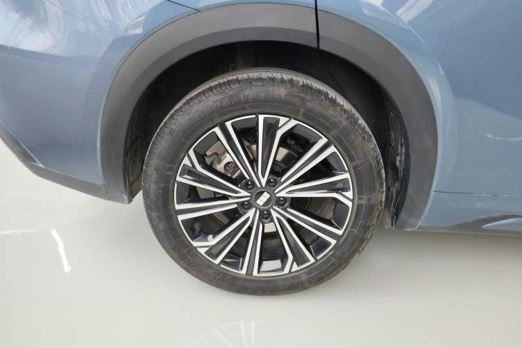 Used  Galaxy Xingjian 7 EM-i 2025 120km Flagship Edition