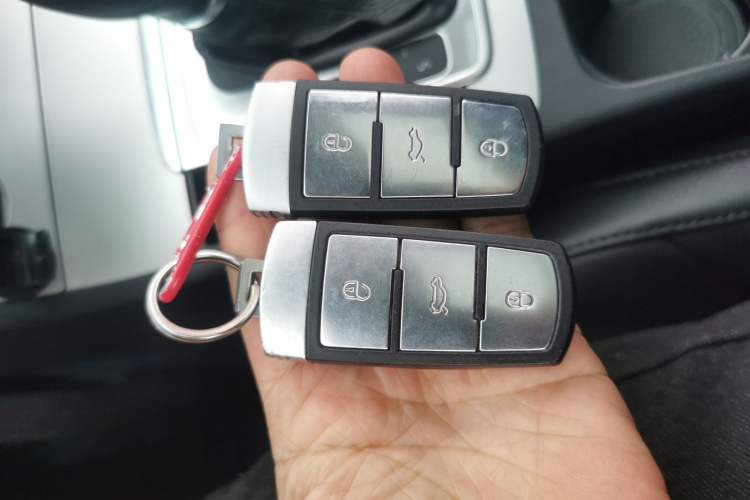 Used Volkswagen Magotan 2015 1.8TSI Luxury Model