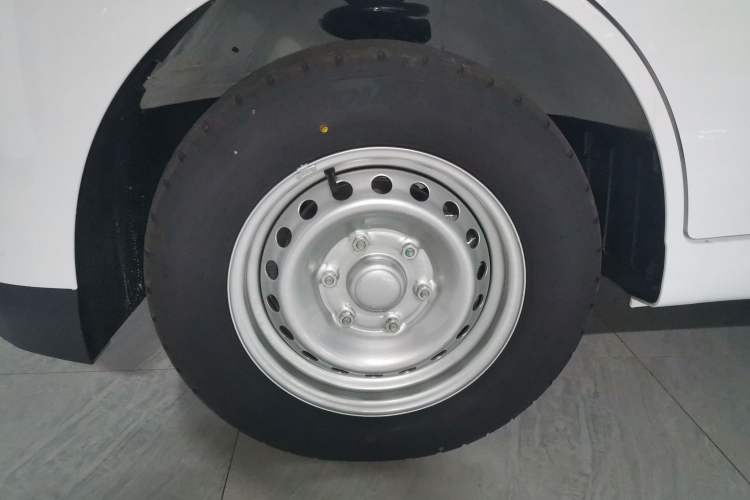 Used Wuling Yangguang 
