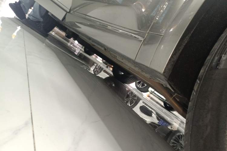 Used Li Auto L8 2023 Pro Model
