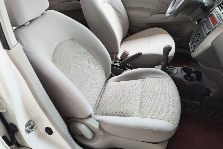 Used Nissan Sunny 2015 1.5XE Manual Comfort Edition