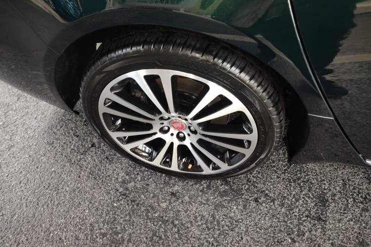 Used Jaguar XFL 2022 XFL 2.0T P250 Two-Wheel-Drive Prestige Luxury Edition
