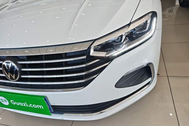 Used Volkswagen Lavida 2023 300TSI DSG Full-Comfort Edition
