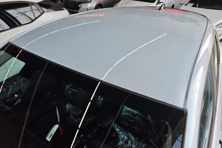 Used Honda HR-V 2023 2.0L eHEV Dynamic Speed Version