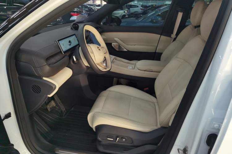 Used Nio ES6 2023 75 kWh
