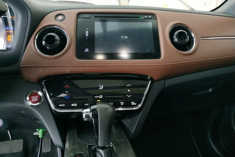 Used Honda XR-V 2017 1.8L VTi CVT Luxury Edition
