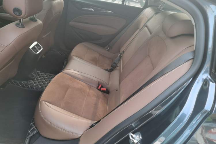 Used Buick Regal 2019 20T Elite Version China VI Standard
